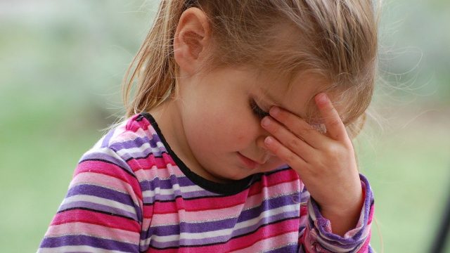 明らかにうちの子嫌われてる えこひいきする先生の対処法 まるpukin